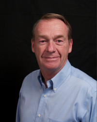 Lynn Curtis, Director Executivo lynn@interweavesolutions.org