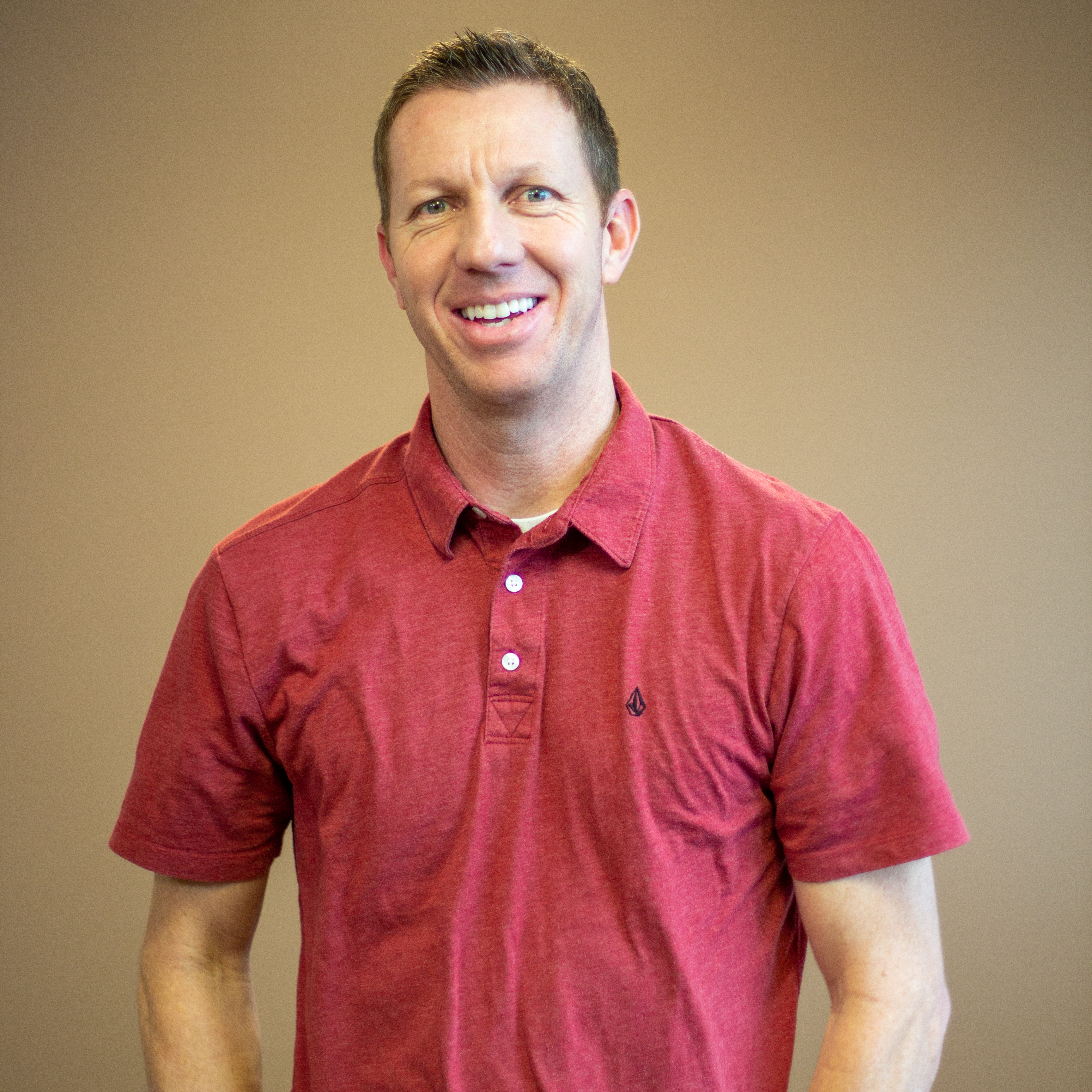 Sonny Hardman Director de inglés
sonny@interweavesolutions.org