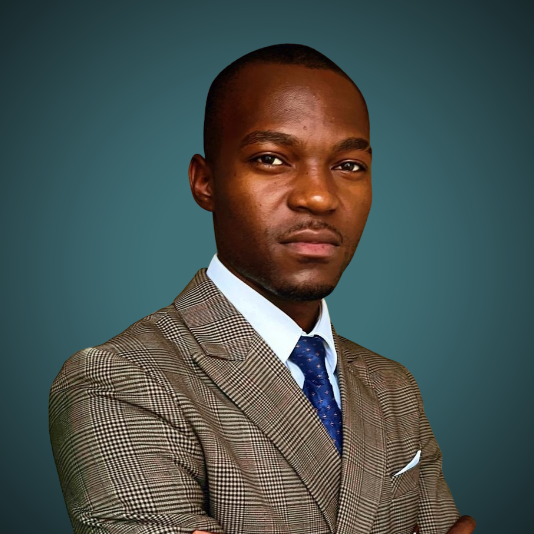 Isidore Odountan Directeur du portugais domingos@interweavesolutions.org